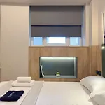 Liv Luxury Mini Penthouse Center 7a Apartament *