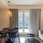 Liv Luxury Mini Penthouse Center 7a *