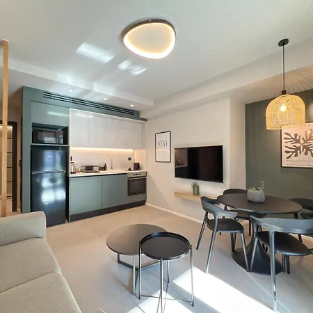 Liv Luxury Mini Penthouse Center 7a * Salonic